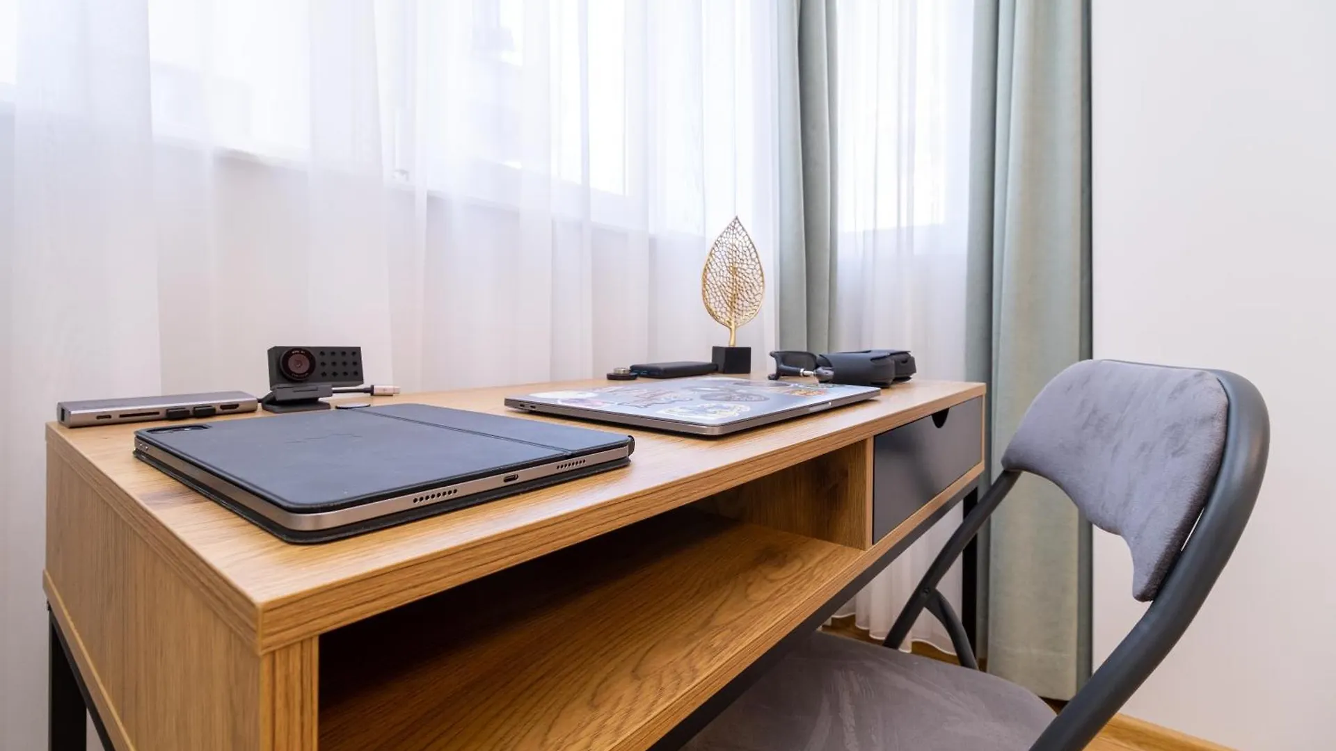 Modern & Elegant City Center Apartments Plovdiv