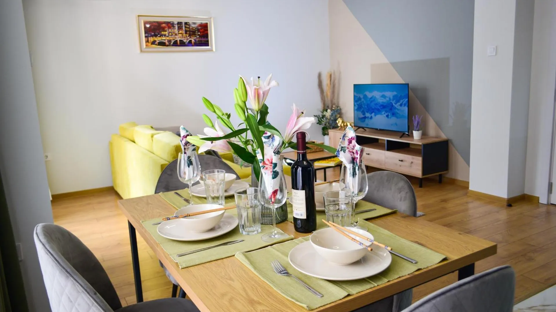 Modern & Elegant City Center Apartments Plovdiv Bulgaria