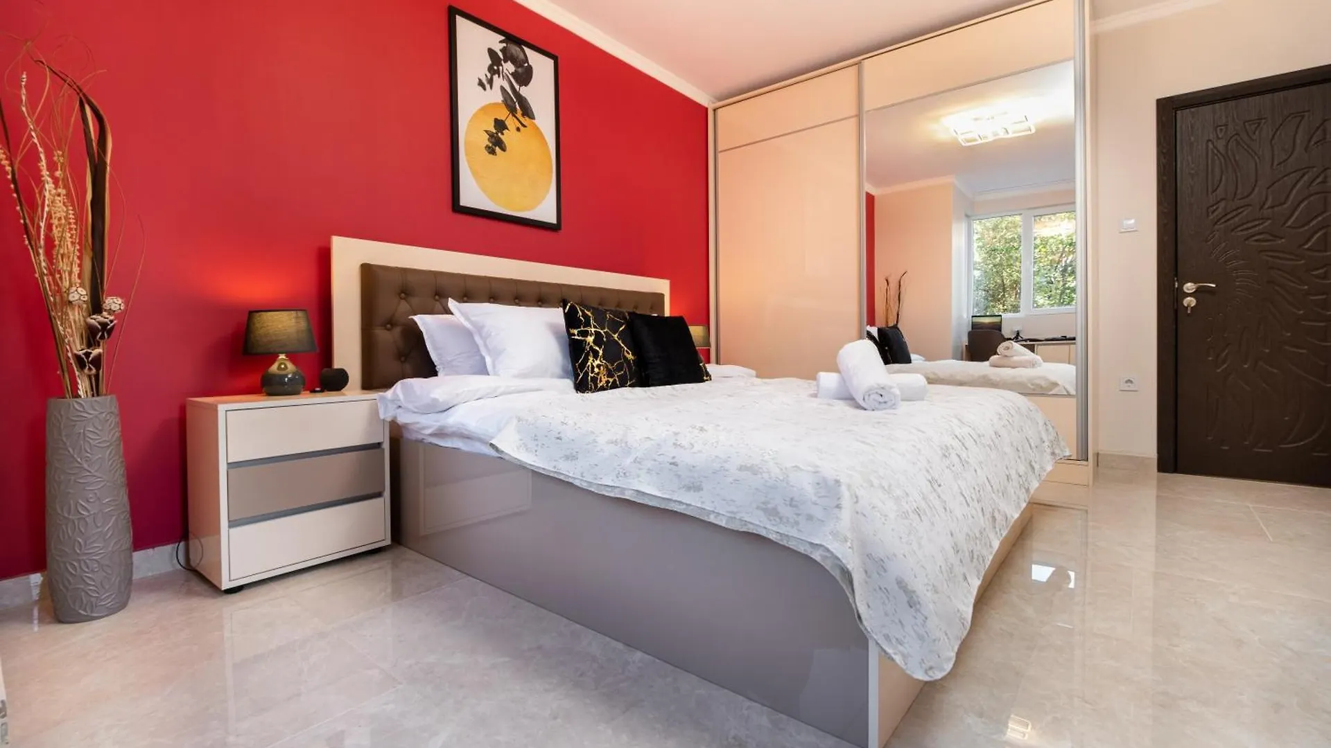 Modern & Elegant City Center Apartments Plovdiv Bulharsko