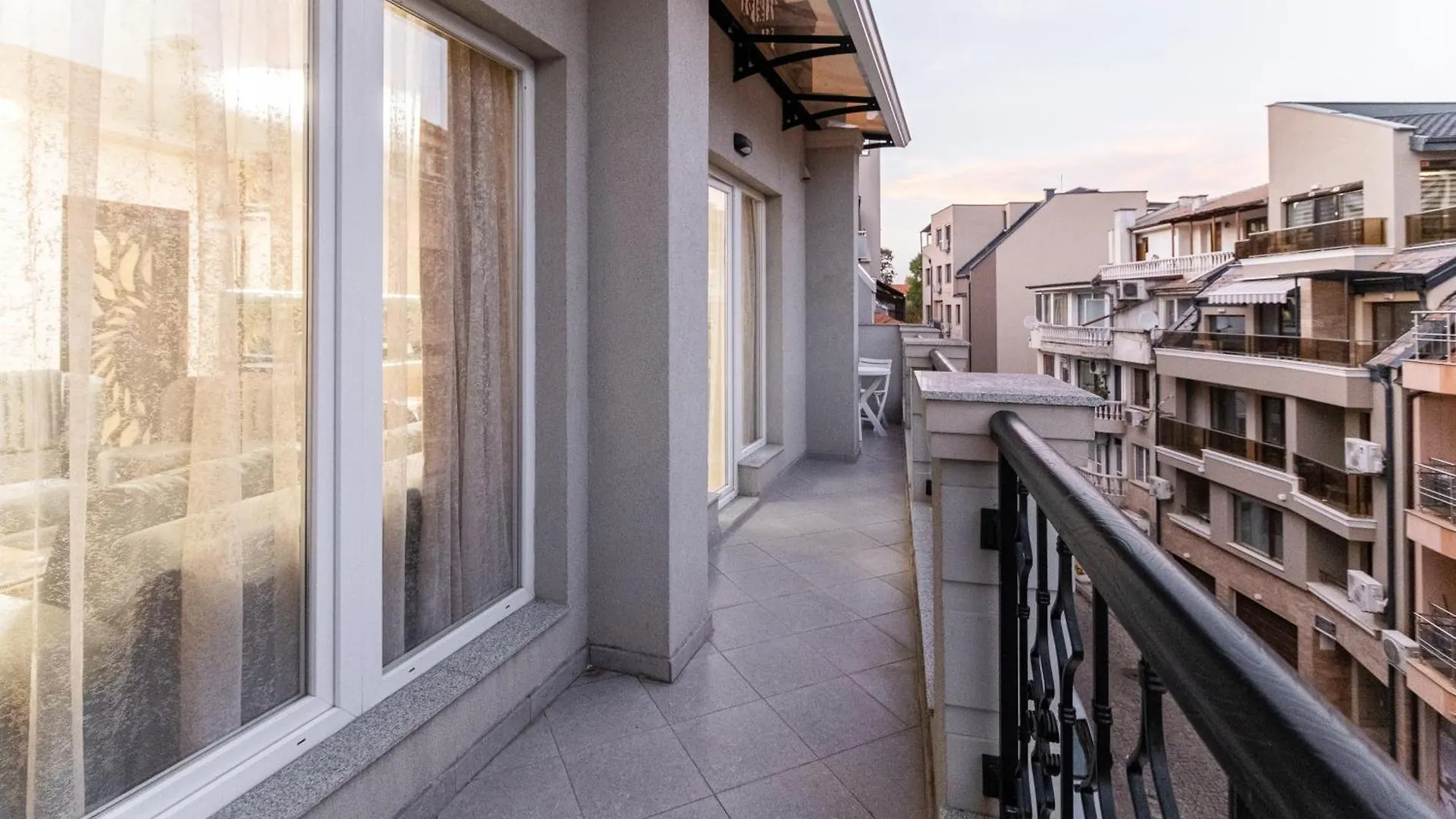 Modern & Elegant City Center Apartments Plovdiv